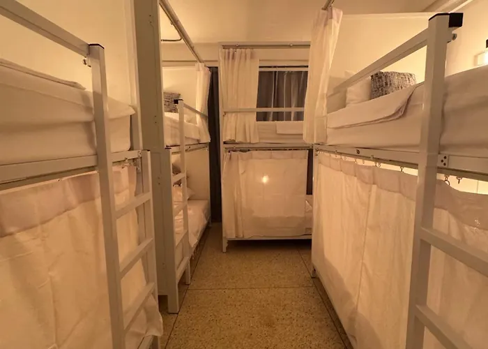 Twenty Two Place - Sukhumvit 22 Albergue *